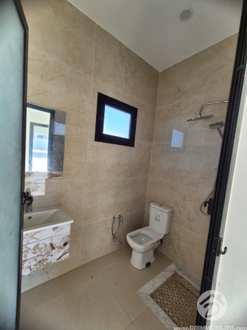 V744 -                            Vente
                           Villa avec piscine Djerba