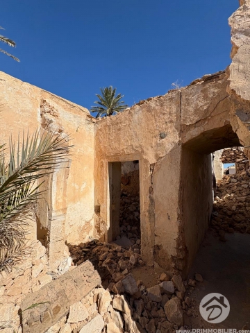 V765 -                            Vente
                           Houch Djerbien Djerba