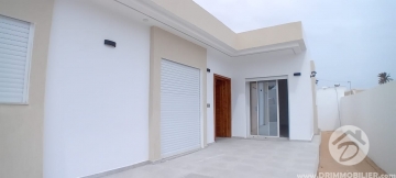 V769 -                            Vente
                           Villa avec piscine Djerba