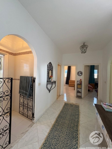 V774 -                            Vente
                           Villa avec piscine Djerba