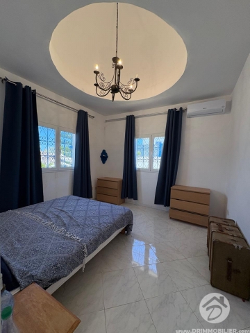 V774 -                            Vente
                           Villa avec piscine Djerba