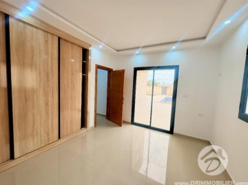 V783 -                            Vente
                           Villa avec piscine Djerba