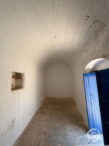 V790 -                            Vente
                           Houch Djerbien Djerba